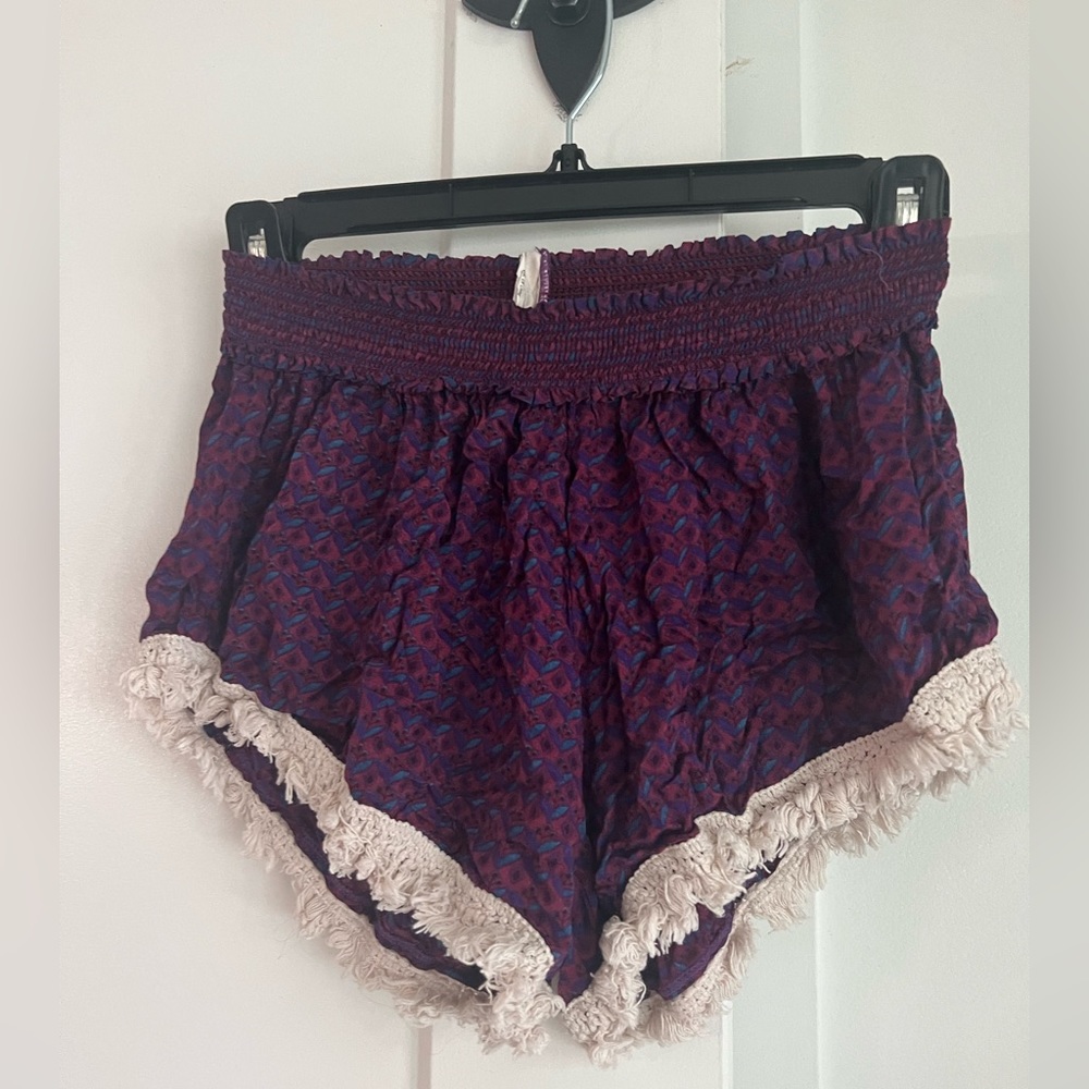 NATURAL LIFE SHORTS